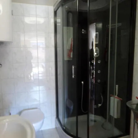 Apartment Schlenken 30m Im Lehnhaeusl